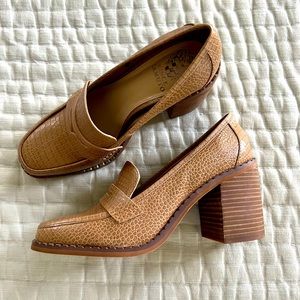 Vince Camuto heeled loafers